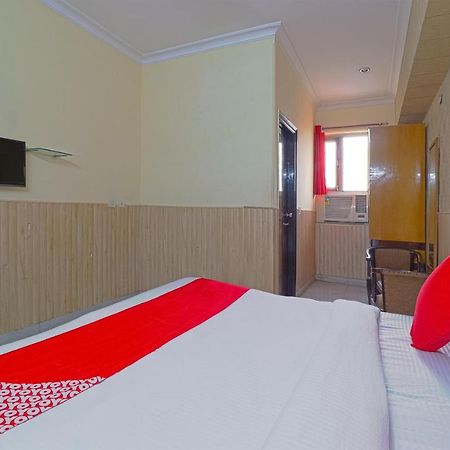 Oyo 834 Shree Balaji Hotel Faridabad Εξωτερικό φωτογραφία